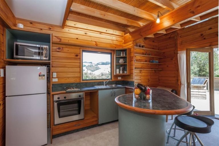 Photo of property in 484 Marine Drive, Charteris Bay, Lyttelton, 8971