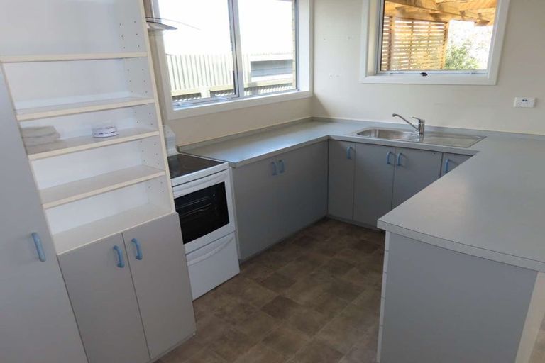 Photo of property in 35 Woodgrove Avenue, North New Brighton, Christchurch, 8083