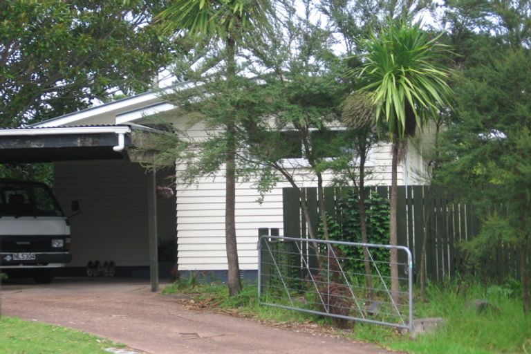 Photo of property in 113 Captain Scott Road, Glen Eden, Auckland, 0602