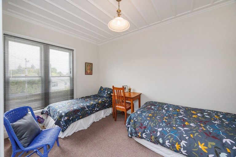 Photo of property in 21 Signal Street, Marton, 4710