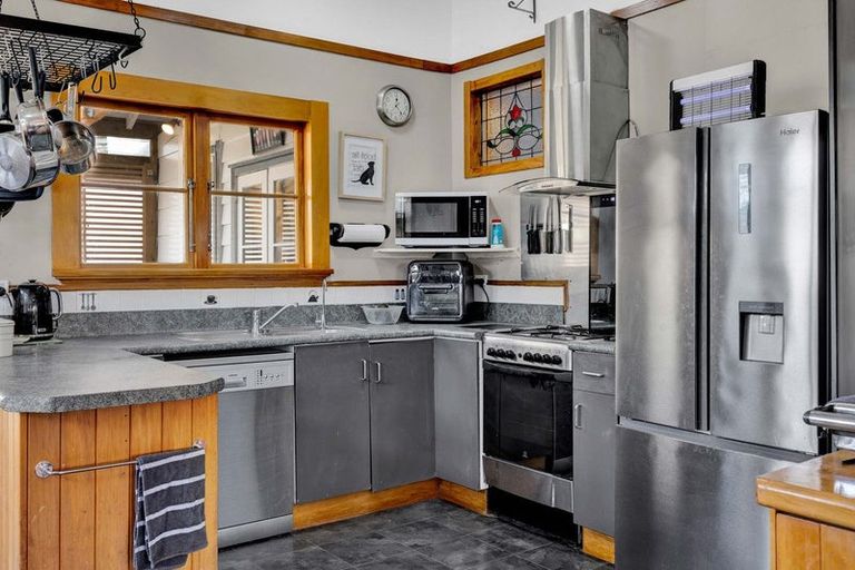 Photo of property in 231 Glover Road, Hawera, 4610