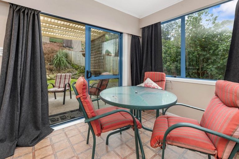 Photo of property in 8 Russell Crescent, Western Heights, Rotorua, 3015