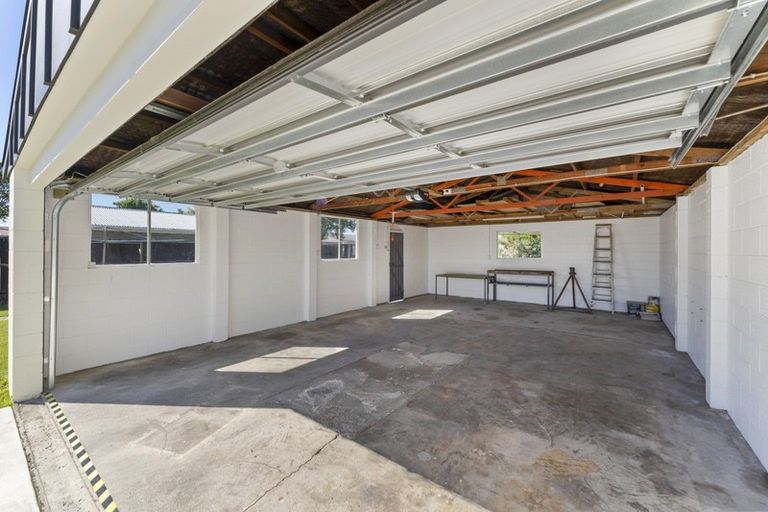 Photo of property in 297 Sawyers Arms Road, Bishopdale, Christchurch, 8053