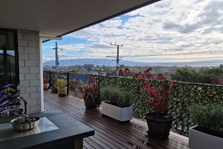 Photo of property in 14a Clyde Street, Kinmont Park, Mosgiel, 9024