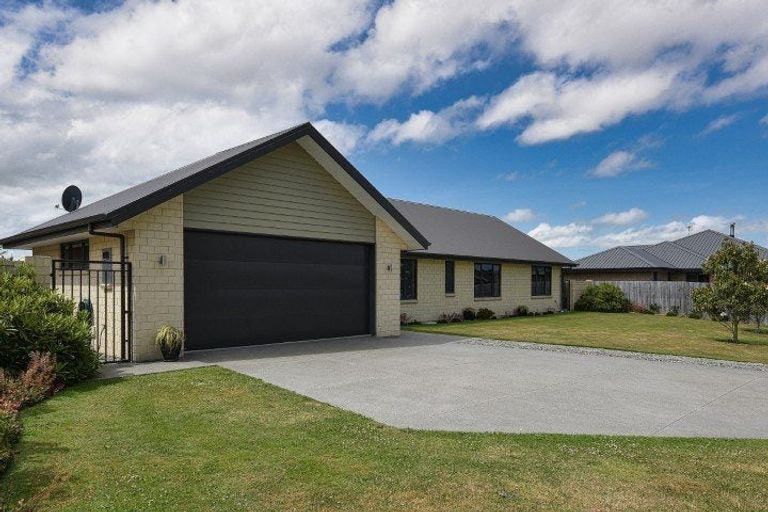 Photo of property in 6 Goldrich Grove, Netherby, Ashburton, 7700