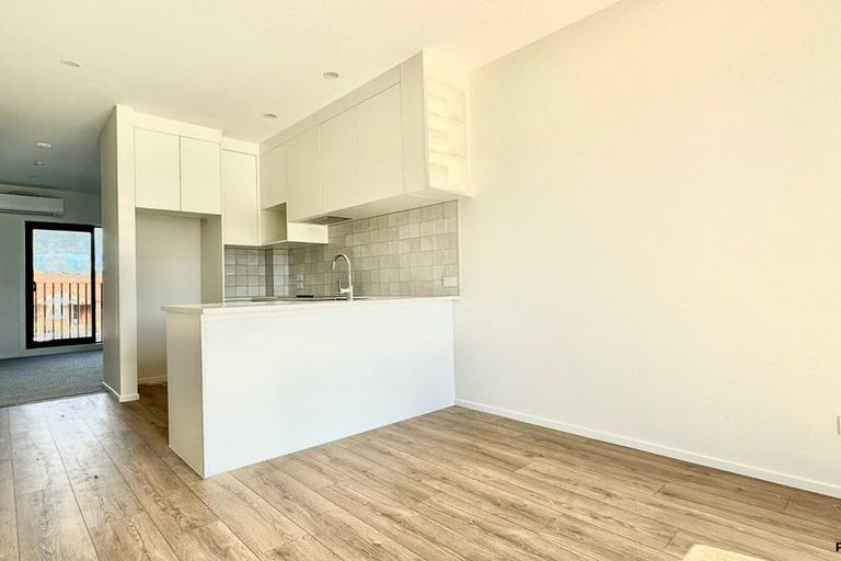 Photo of property in 25/28 Westgate Drive, Westgate, Auckland, 0614