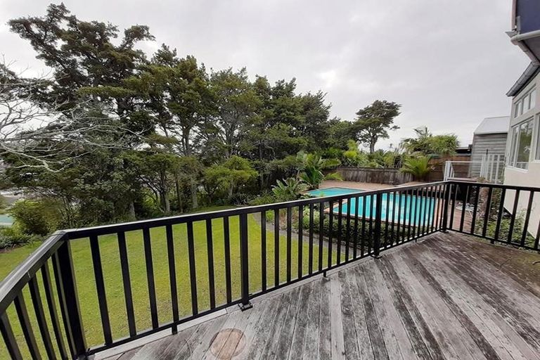 Photo of property in 70a Coronation Road, Hillcrest, Auckland, 0627