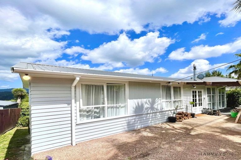 Photo of property in 134 Glengarry Road, Glen Eden, Auckland, 0602