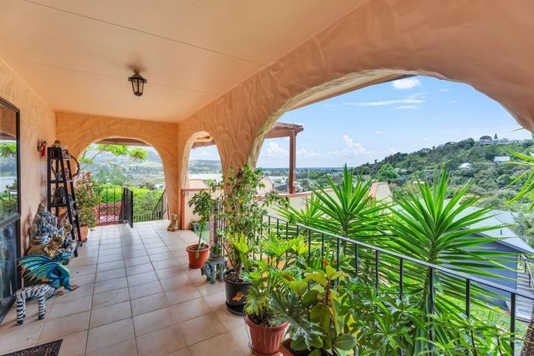 Photo of property in 27 Windsor Drive, Tairua, 3508