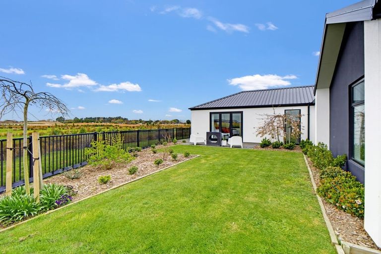 Photo of property in 24 Gisele Crescent, Halswell, Christchurch, 8025