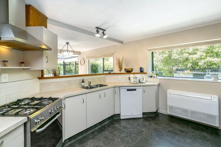 Photo of property in 20a Jellicoe Street, Greytown, 5712