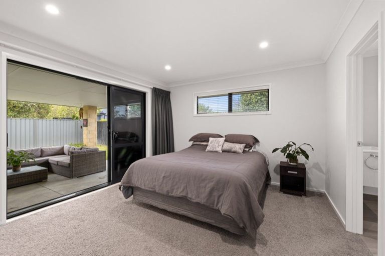 Photo of property in 9 Percy Berry Place, Havelock North, 4130