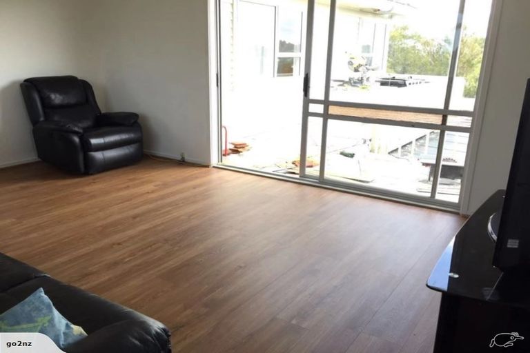 Photo of property in 34 Albany Highway, Greenhithe, Auckland, 0632