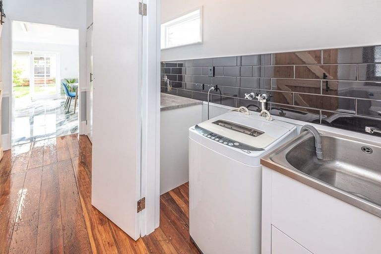 Photo of property in 42 Niblett Street, Whanganui, 4500