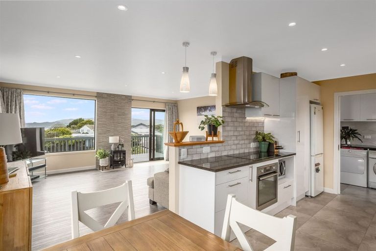 Photo of property in 9 Moki Street, Titahi Bay, Porirua, 5022