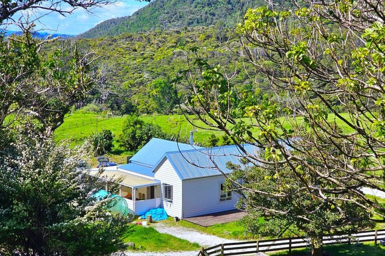 Photo of property in 281 Waiotemarama Gorge Road, Opononi, Kaikohe, 0473