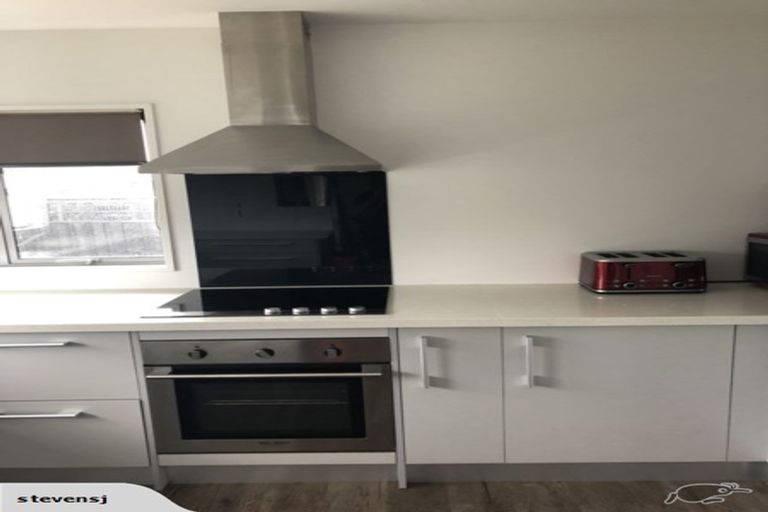 Photo of property in 51 Niven Street, Avondale, Christchurch, 8061