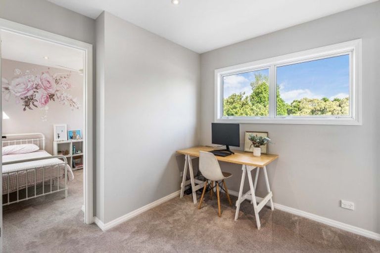 Photo of property in 25 Stevenson Road, Clarks Beach, 2122