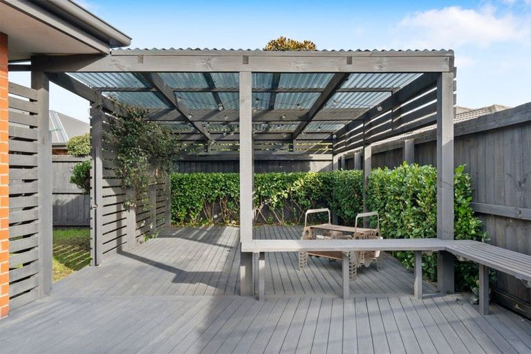 Photo of property in 11 Globe Bay Drive, Templeton, Christchurch, 8042
