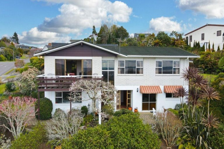 Photo of property in 5 Balwyn Avenue, Tihiotonga, Rotorua, 3015