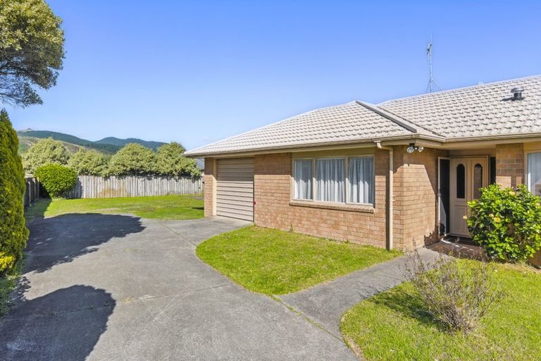 Photo of property in 110 Makarini Street, Paraparaumu, 5032