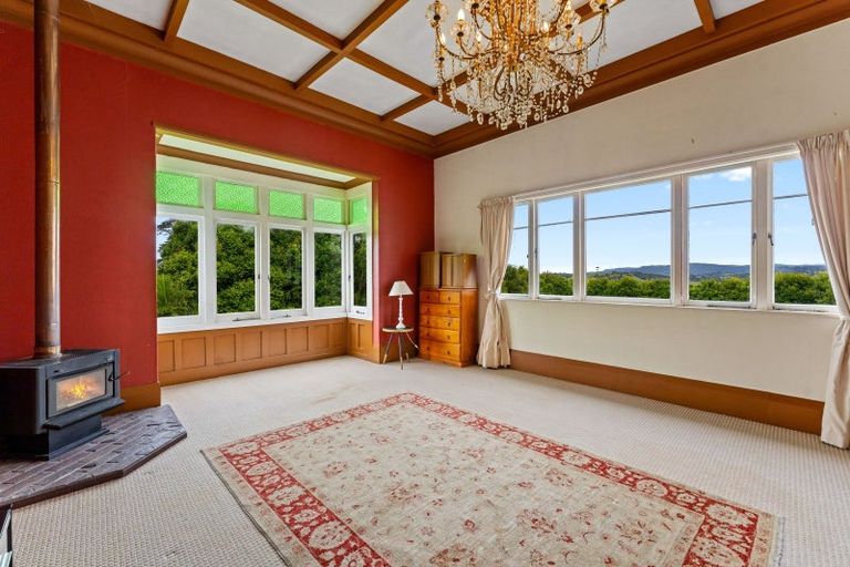 Photo of property in 218 Annandale Road, Kumeu, 0782