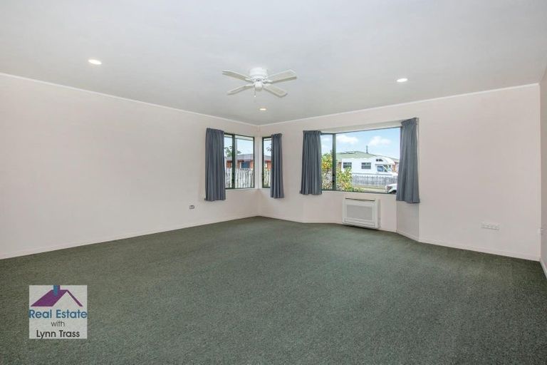 Photo of property in 6 Elm Place, Tikipunga, Whangarei, 0112