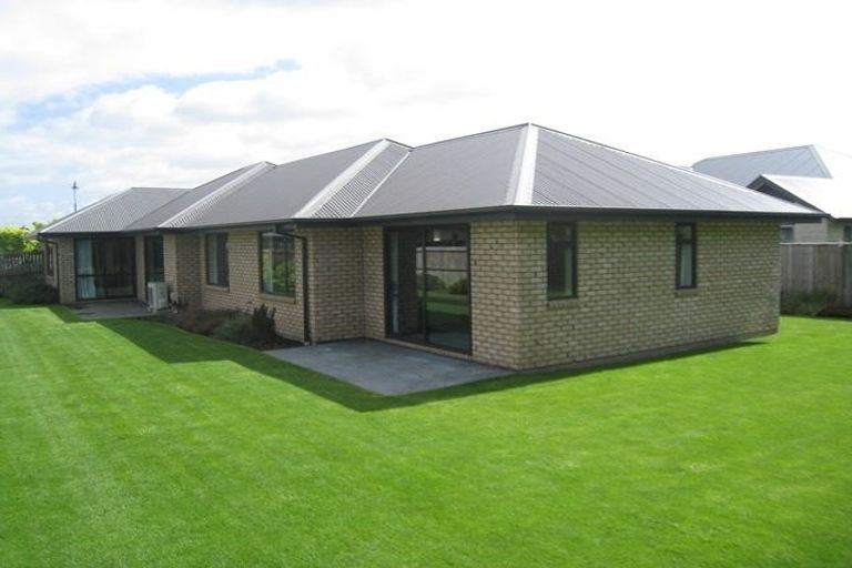 Photo of property in 27 Iraklis Close, Templeton, Christchurch, 8042