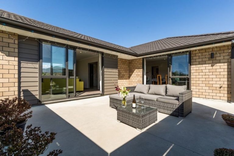 Photo of property in 4 Banbury Terrace, Lower Shotover, Queenstown, 9304