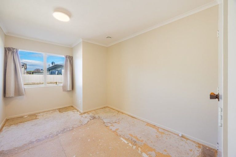 Photo of property in 23 Gebbie Road, Taradale, Napier, 4112