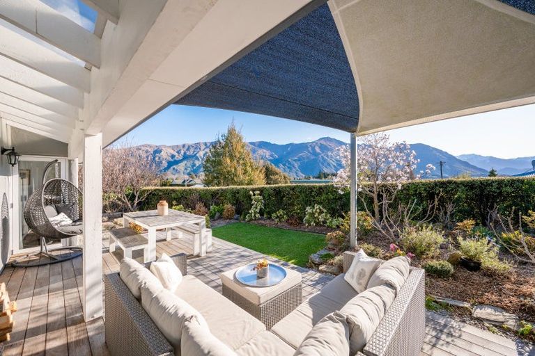 Photo of property in 112 Matai Road, Wanaka, 9305