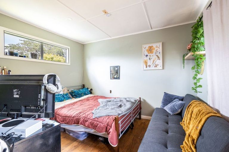 Photo of property in 150 Seaview Road, Westown, New Plymouth, 4310