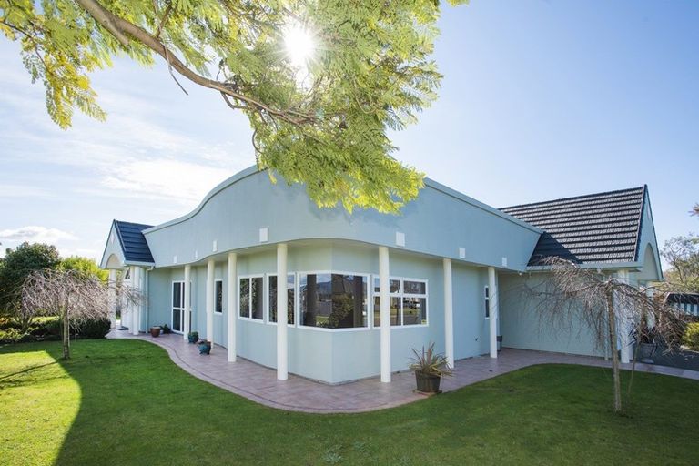 Photo of property in 77 Potae Avenue, Lytton West, Gisborne, 4010