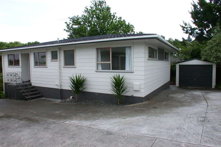 Photo of property in 1/107 Archmillen Avenue, Pakuranga Heights, Auckland, 2010