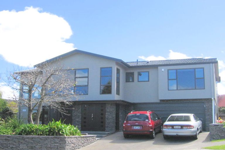 Photo of property in 15 Normand Place, Richmond Heights, Taupo, 3330