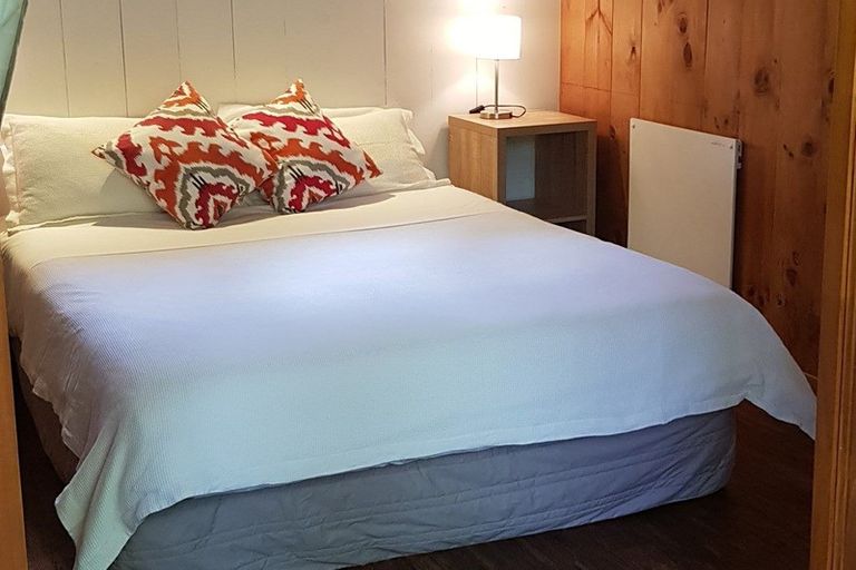 Photo of property in 425 Driving Creek Road, Coromandel, 3506