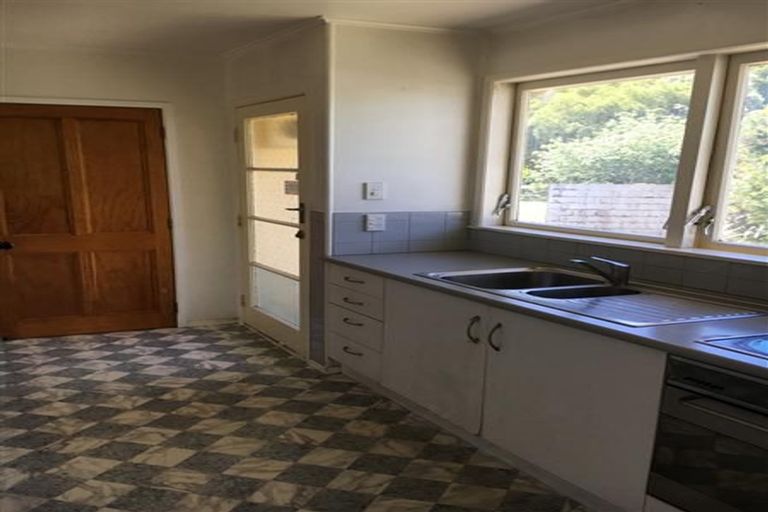 Photo of property in 87 Beeston Crescent, Manurewa, Auckland, 2102