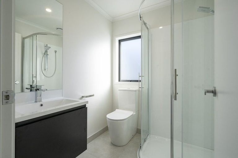 Photo of property in 7/12 Charlemont Street, Whitiora, Hamilton, 3200