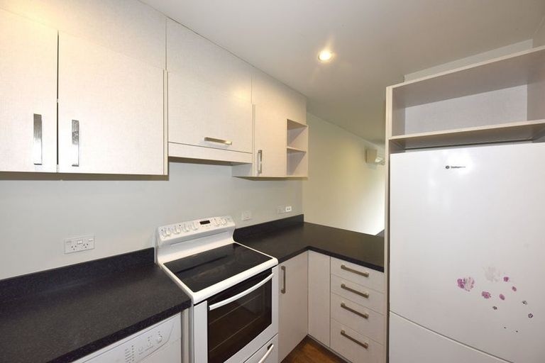 Photo of property in 5/87 Grafton Street, Waltham, Christchurch, 8011