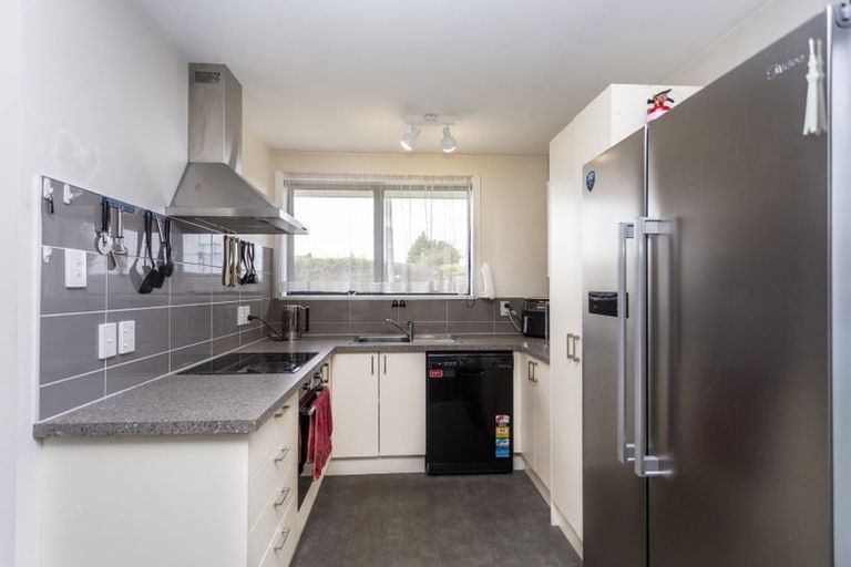 Photo of property in 1/40 De Havilland Street, Hornby, Christchurch, 8042