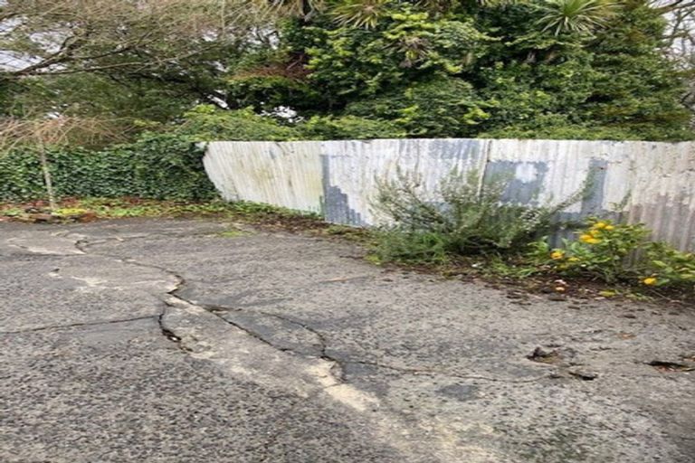 Photo of property in 125 Bridge Street, Eltham, 4322