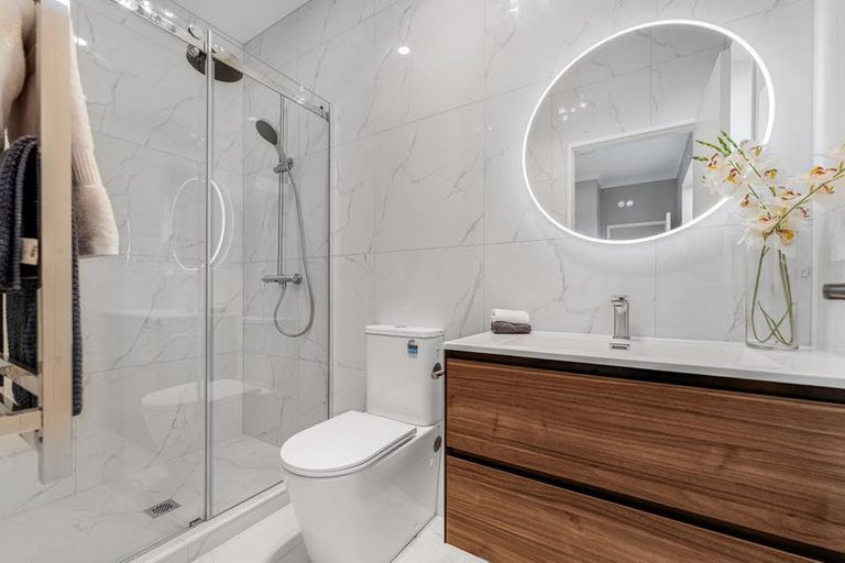 Photo of property in 2e Hughs Way, Flat Bush, Auckland, 2019