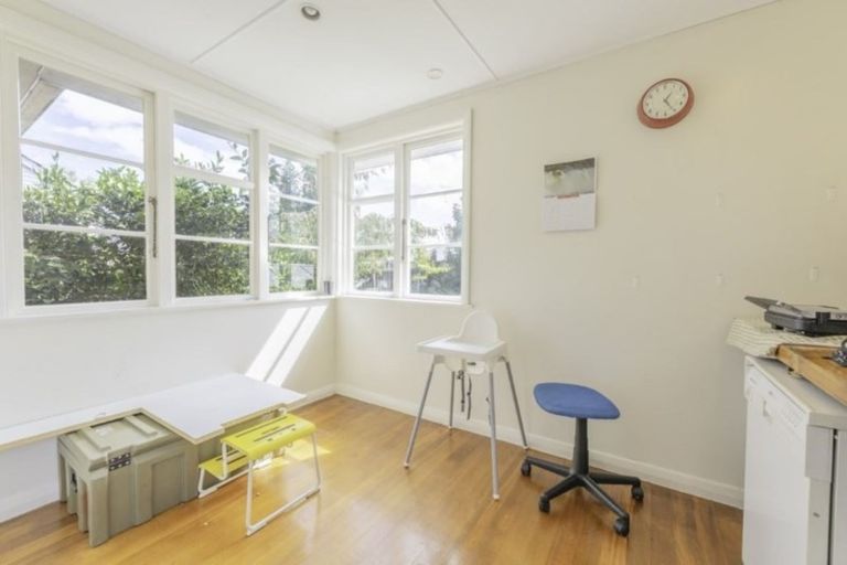 Photo of property in 13 Hillary Crescent, Upper Riccarton, Christchurch, 8041