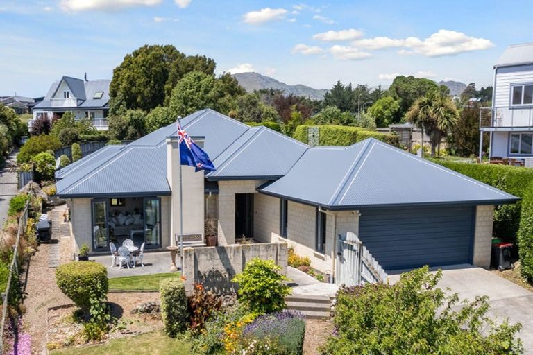 Photo of property in 21 James Drive, Diamond Harbour, Lyttelton, 8971