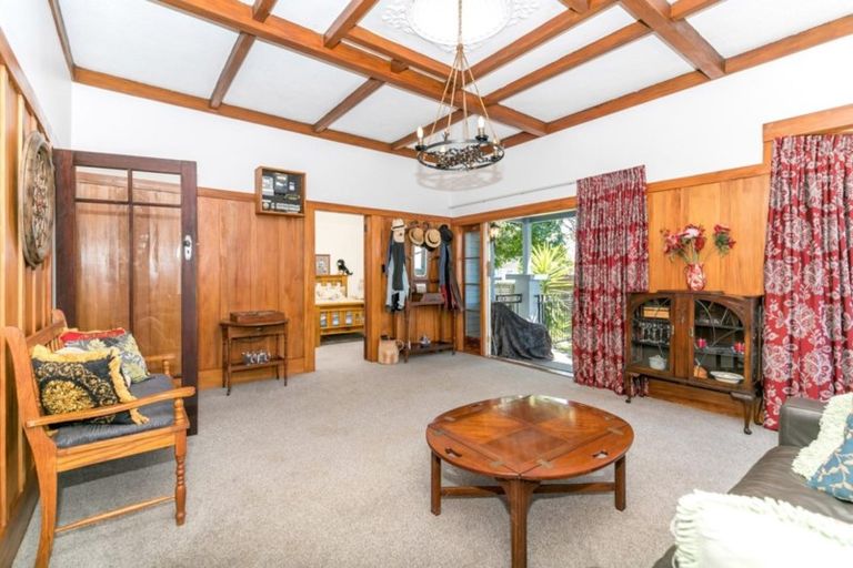 Photo of property in 28 Odette Street, Bader, Hamilton, 3206