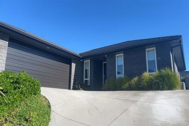 Photo of property in 44 Sharman Place, Pyes Pa, Tauranga, 3112