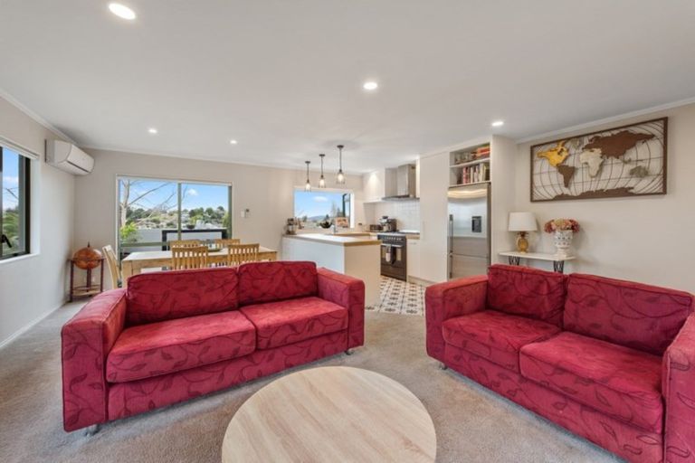 Photo of property in 56 Highgrove Place, Bethlehem, Tauranga, 3110
