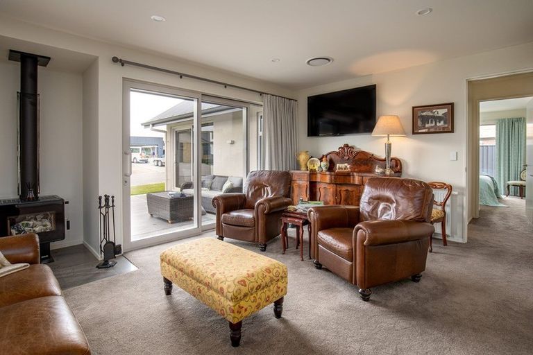 Photo of property in 10 Willoughby Place, Clyde, 9330