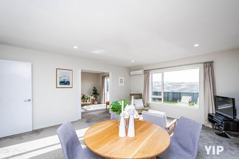 Photo of property in 239 Mark Avenue, Grenada Village, Wellington, 6037