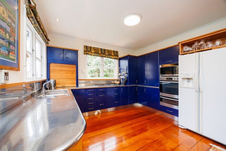 Photo of property in 3 Worsfold Lane, Terrace End, Palmerston North, 4410